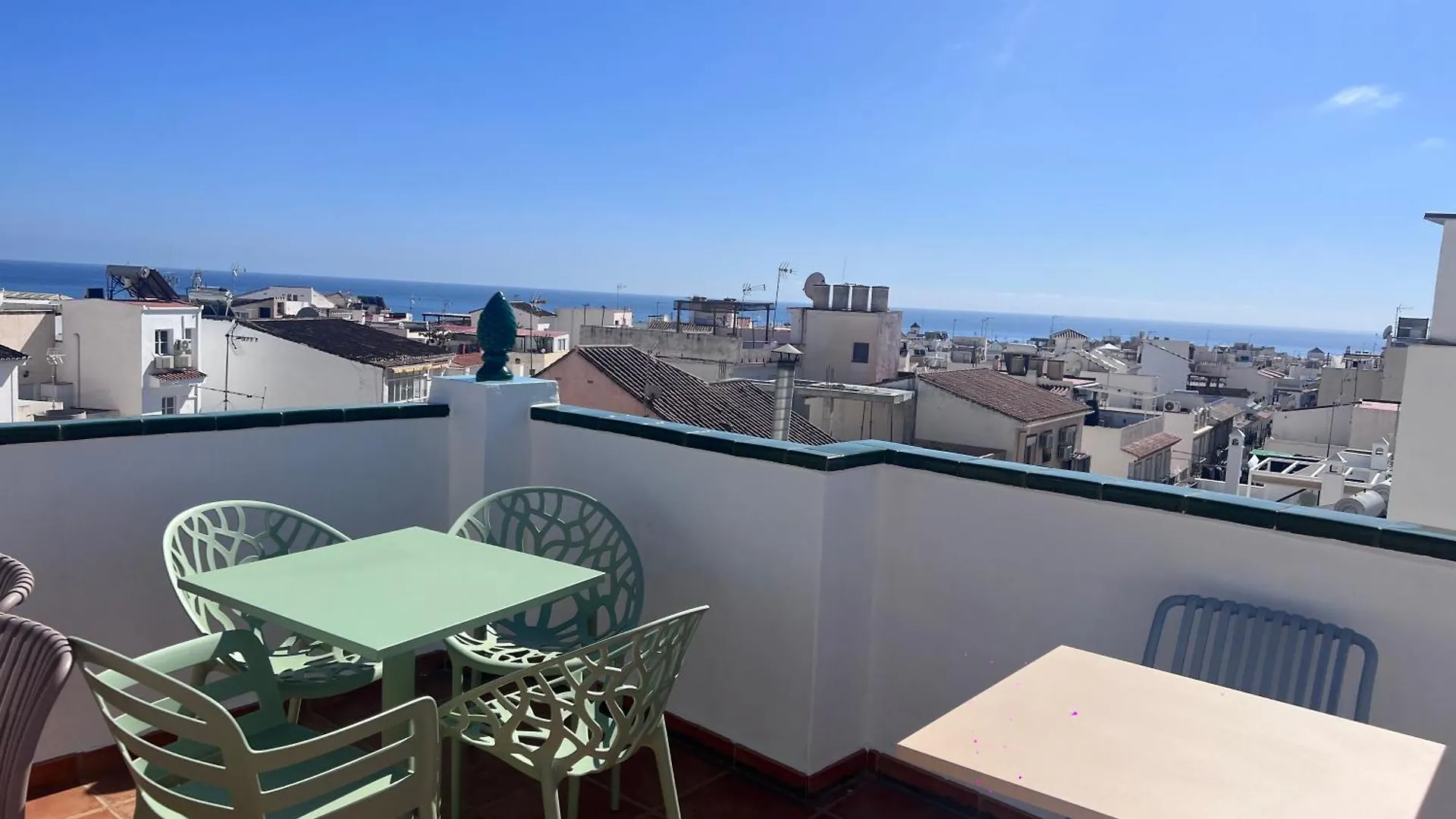 Naim Guest House Nerja Spain