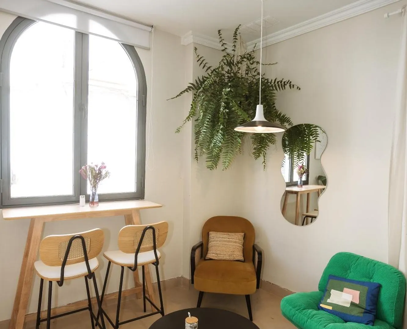 Naim Guest House Nerja