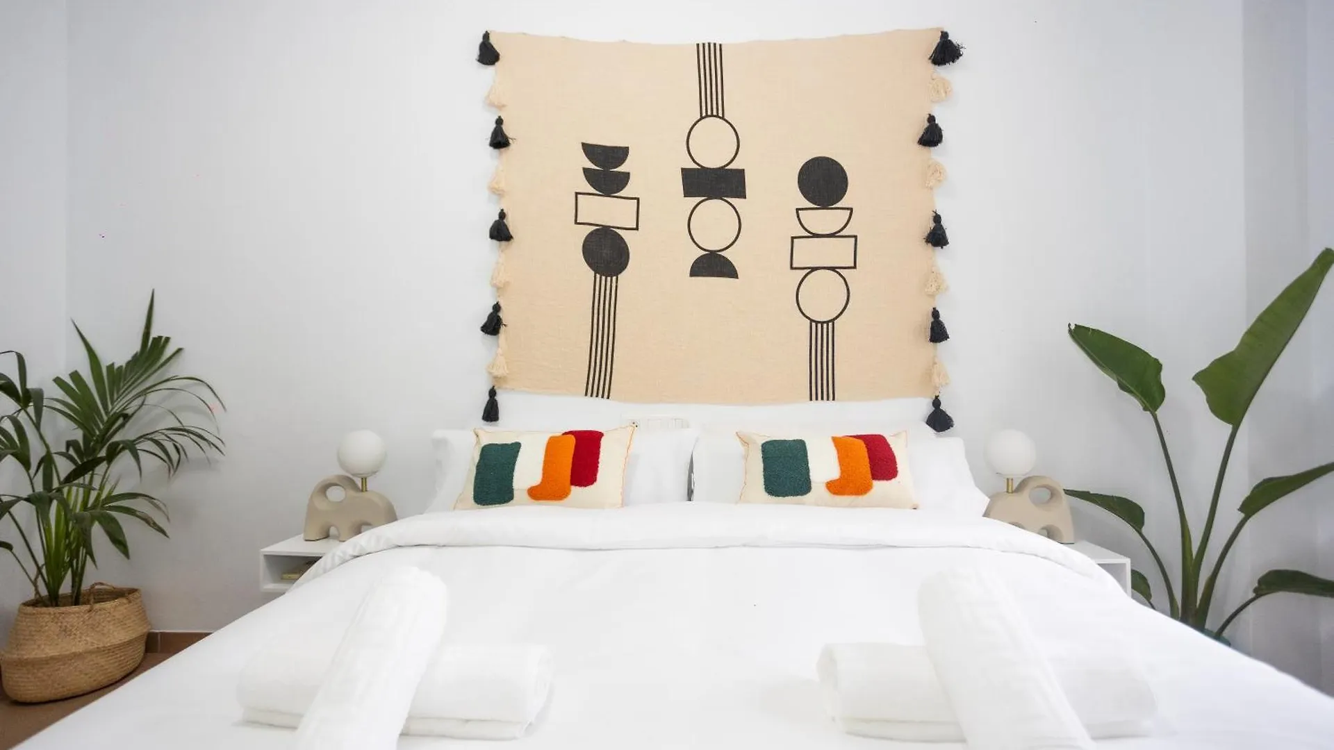 Naim Guest House Nerja 0*,