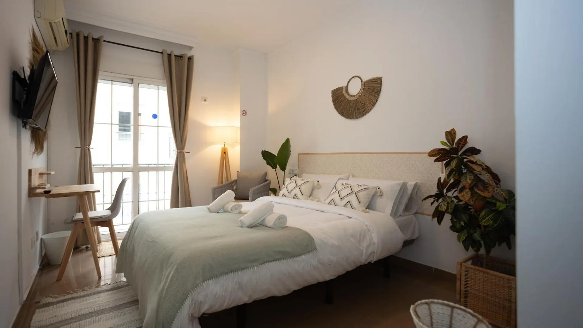 Naim Guest House Nerja 0*,  Spain