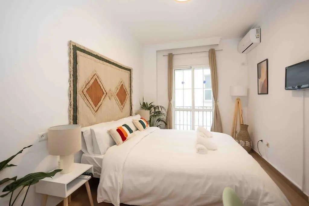 Naim Guest House Nerja Spain